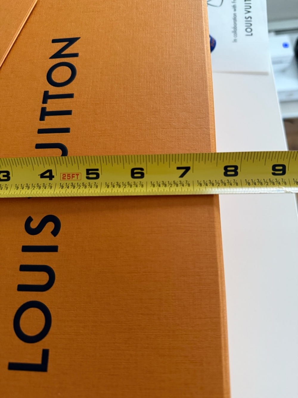 Louis Vuitton Orange Gift Box with matching accessories - Picture 14 of 16